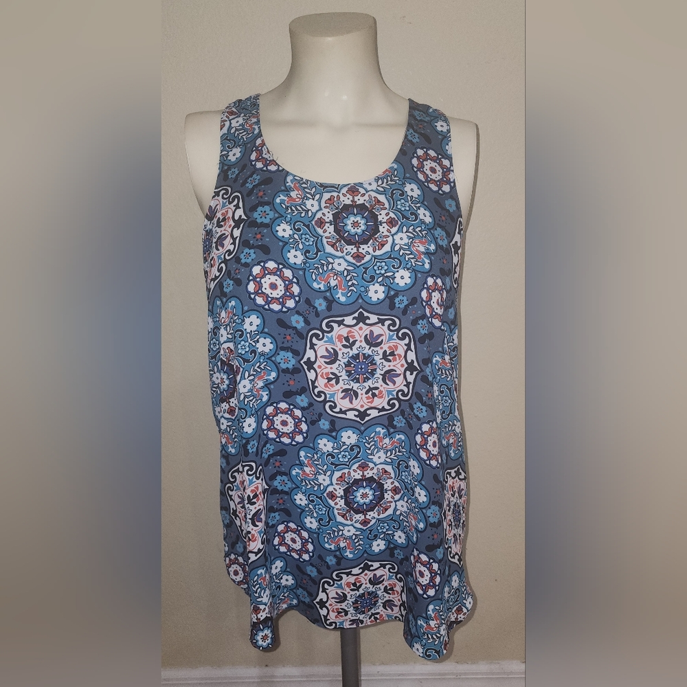 Ann Taylor Loft medallion print racerback tank size Small